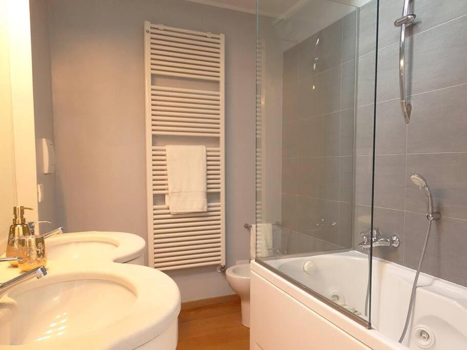New Charme & Luxury - Sosa Residence In The Heart Of Удине Экстерьер фото